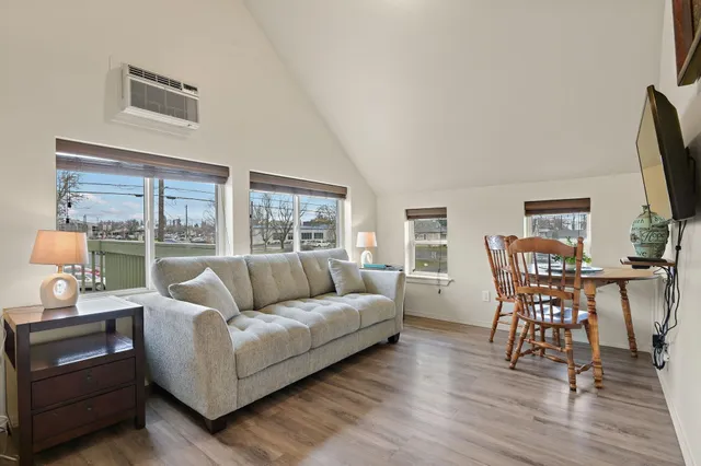 $699,000 | 1702 West Dean Avenue, Spokane, WA 99201