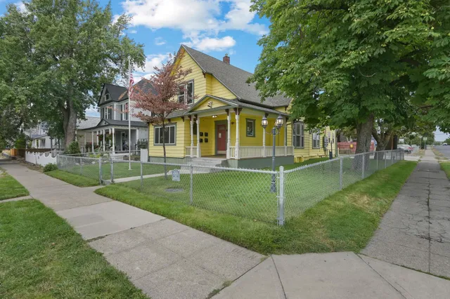 $699,000 | 1702 West Dean Avenue, Spokane, WA 99201