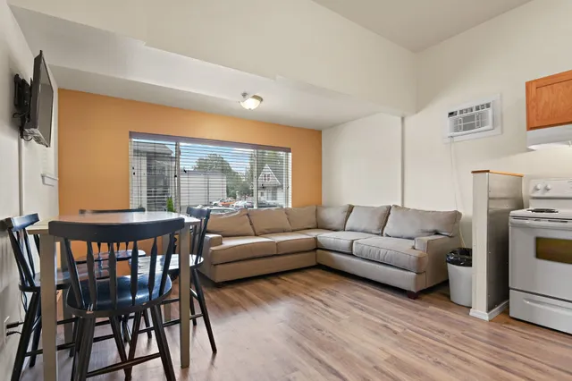 $699,000 | 1702 West Dean Avenue, Spokane, WA 99201