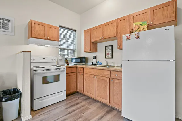 $699,000 | 1702 West Dean Avenue, Spokane, WA 99201