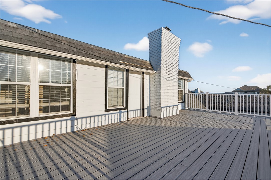 103 Granby Place Portland, TX 78374 - Photo 32 of 40 a view of a roof deck