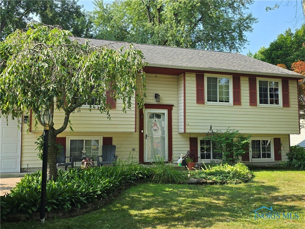 6459 Scarsdale Road Maumee, OH 43537 - Photo 3 of 29 Front