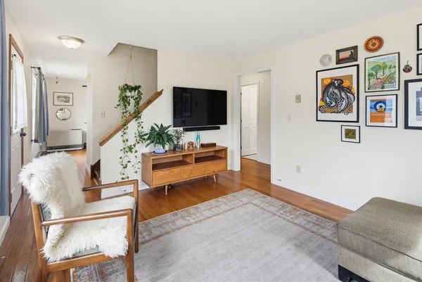 $449,000 | 31 Hanson Drive, Topsham, ME 04086