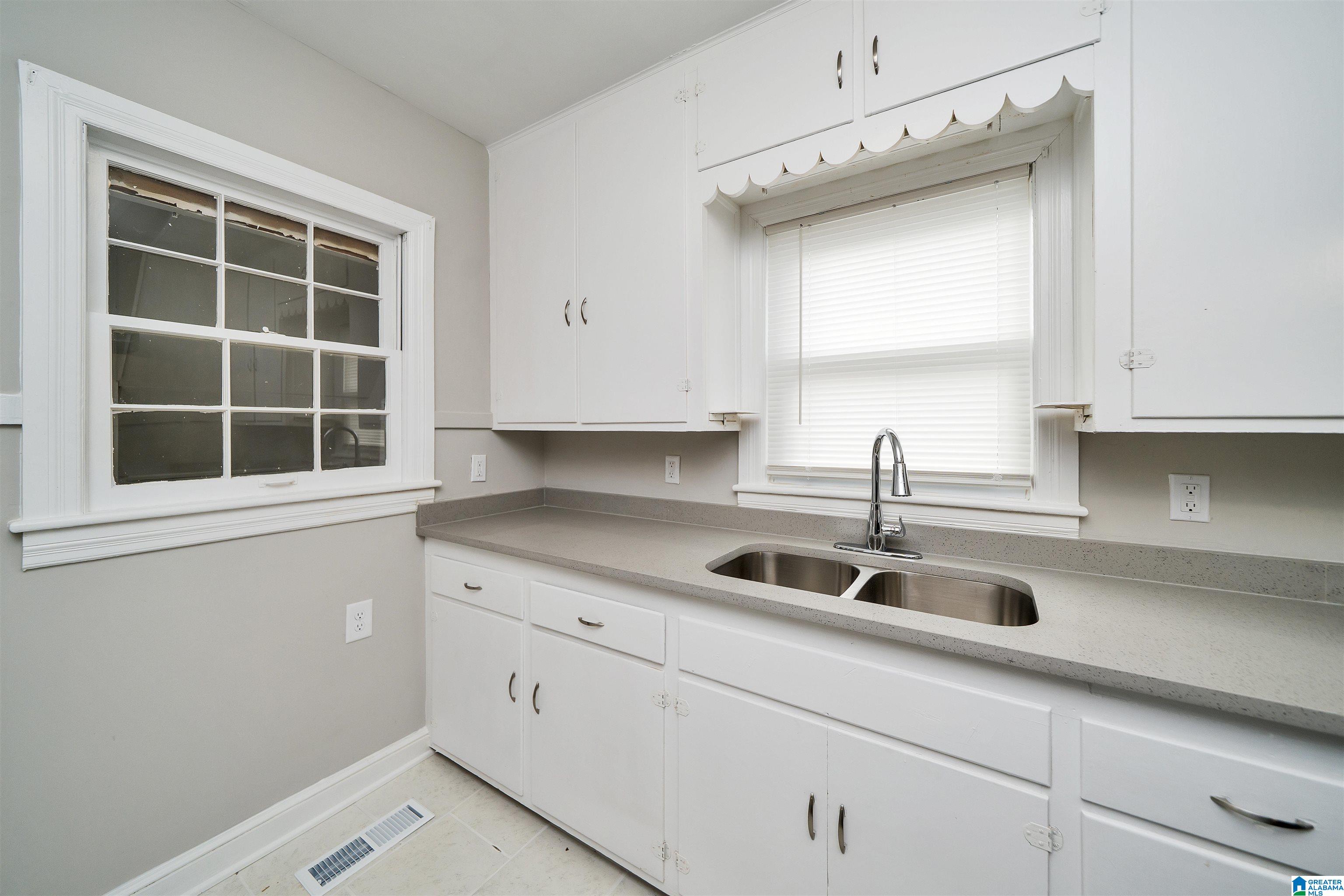 906 8th Avenue Southeast Decatur, AL 35601 - Photo 17 of 29 Gallery Image 17
