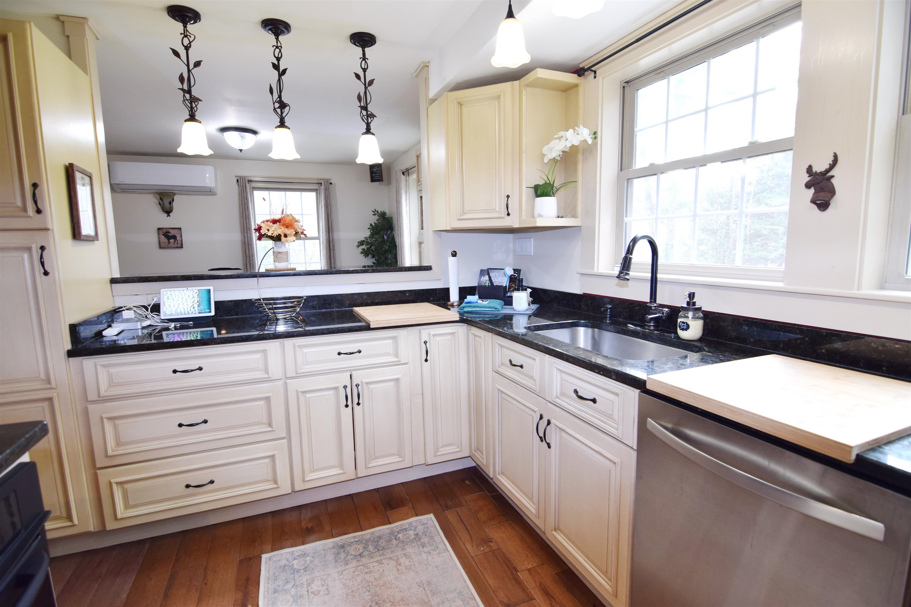 3 Pine Cove Road Campton, NH 03223 - Photo 7 of 40 Gallery Image 7