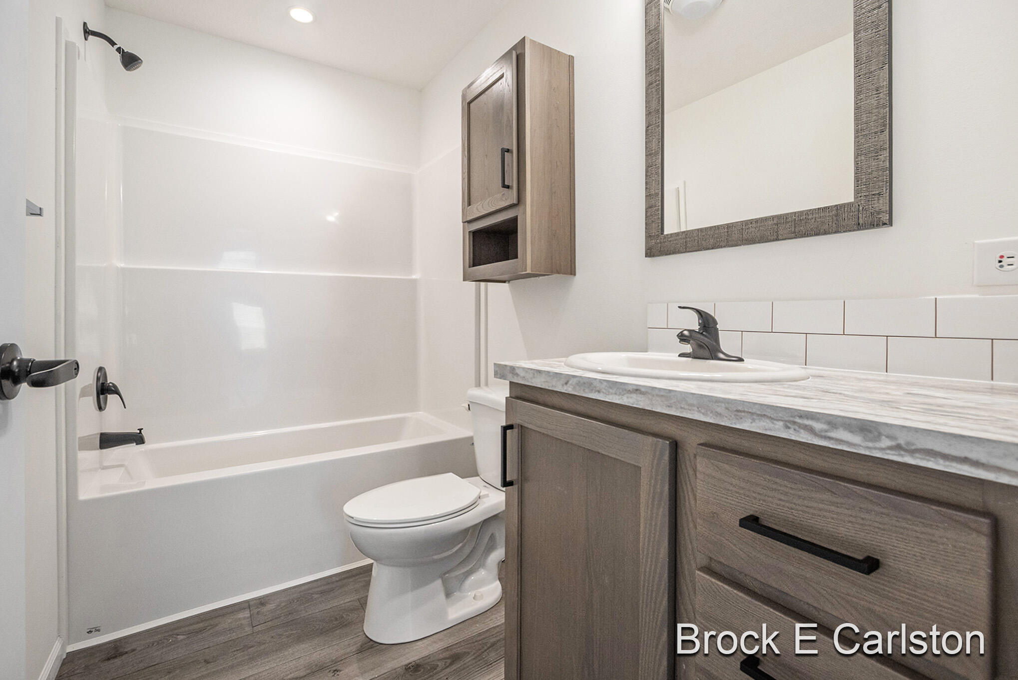 1283 East Ellis Road, Unit 18 Norton Shores, MI 49441 - Photo 20 of 22 DSC_4584