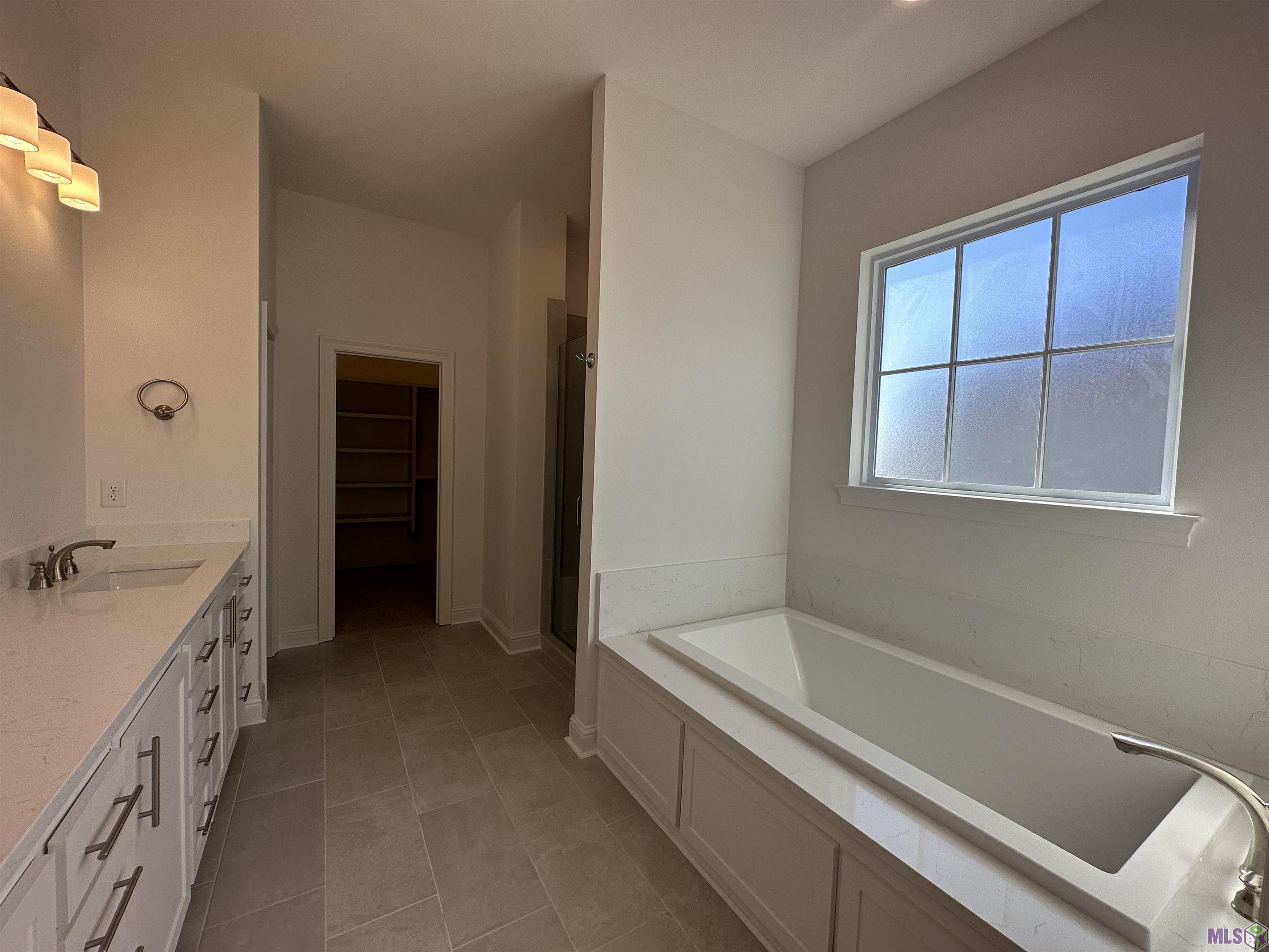 2523 Tarn Avenue Baton Rouge, LA 70810 - Photo 6 of 15 Gallery Image 6