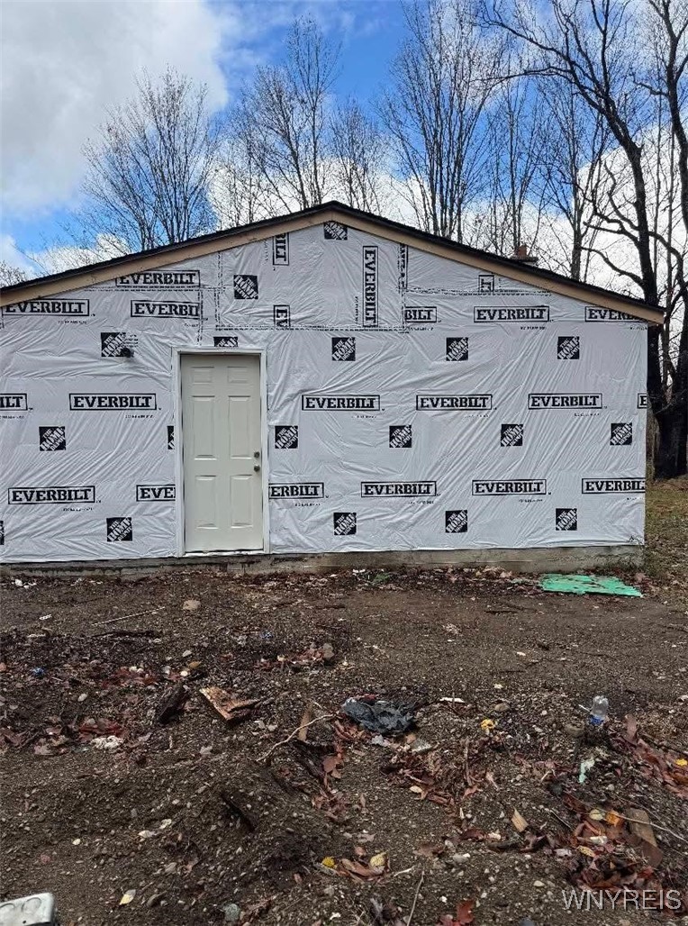 11540 Bolton Road Yorkshire, NY 14141 - Photo 3 of 16 side new entrance door