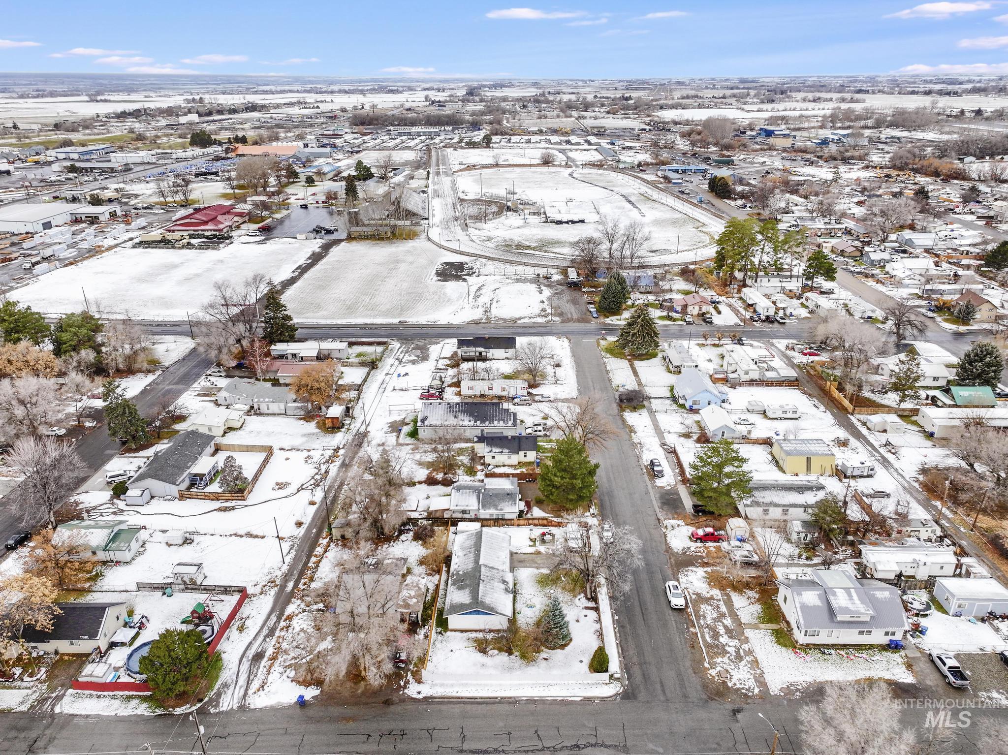 403 3rd Avenue West Jerome, ID 83338 - Photo 35 of 36 Snowy aerial view featuring a residential view