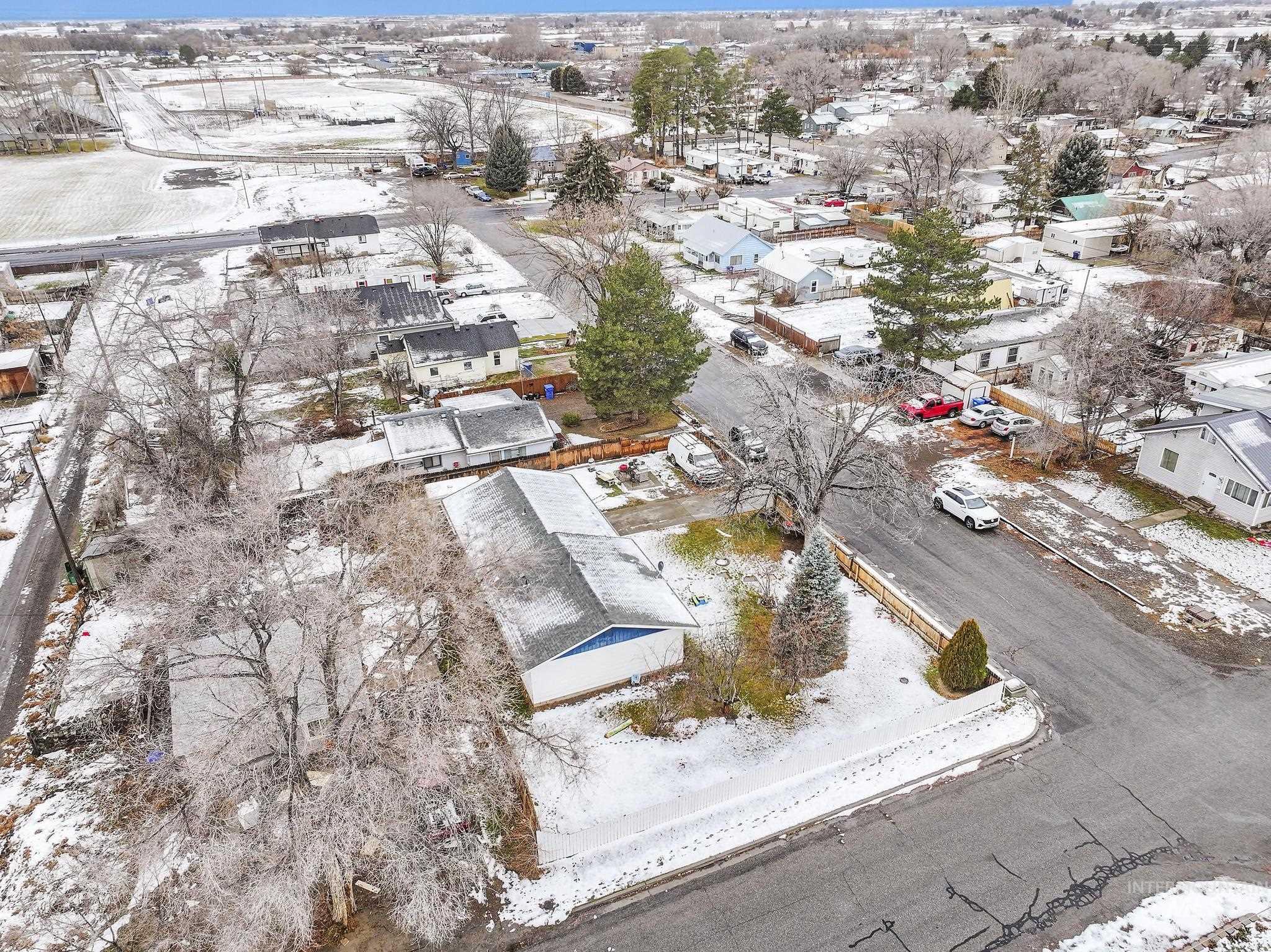 403 3rd Avenue West Jerome, ID 83338 - Photo 36 of 36 Snowy aerial view featuring a residential view