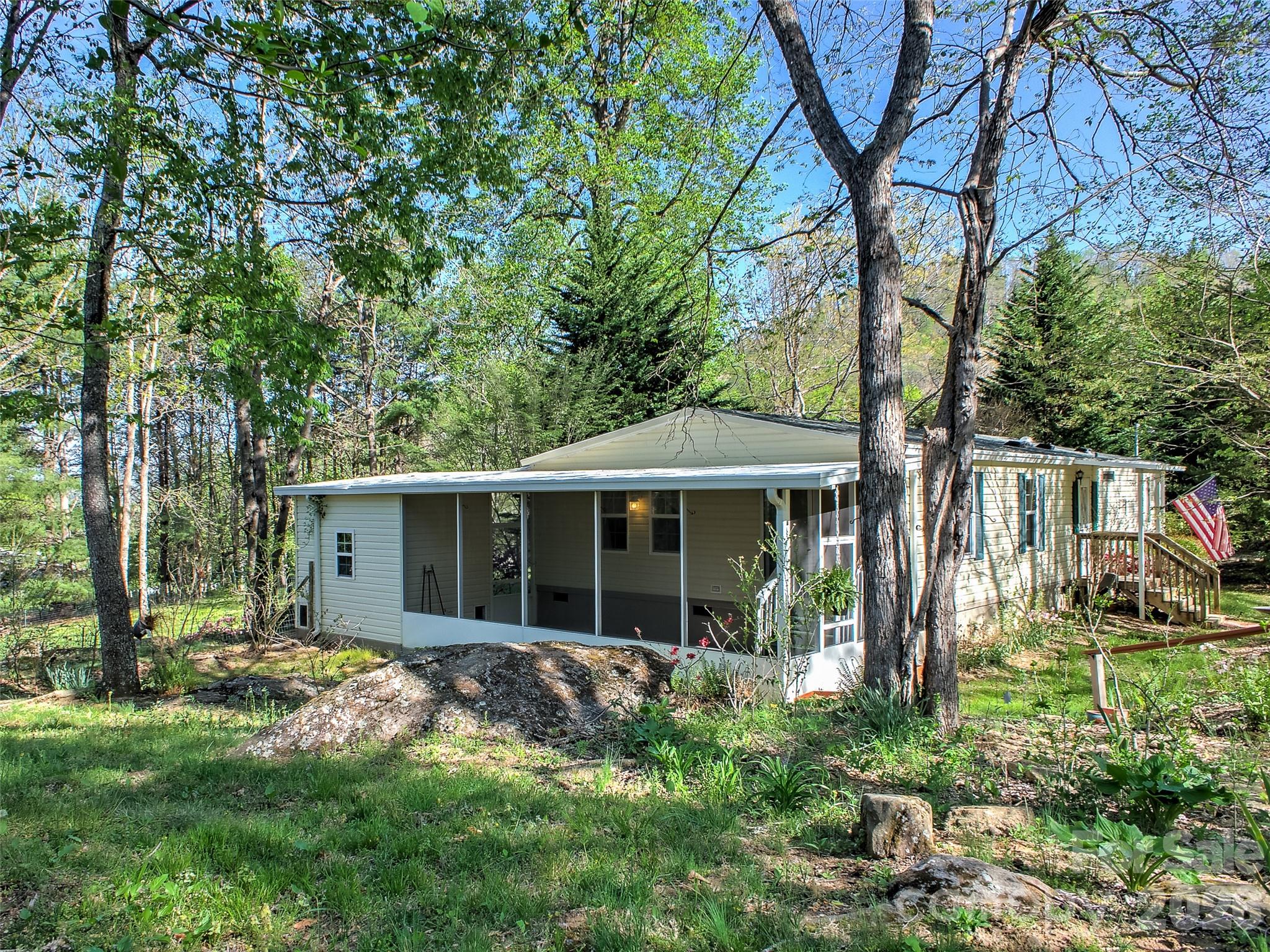 11 Rector Road Weaverville, NC 28787 - Photo 1 of 36 Gallery Image 1