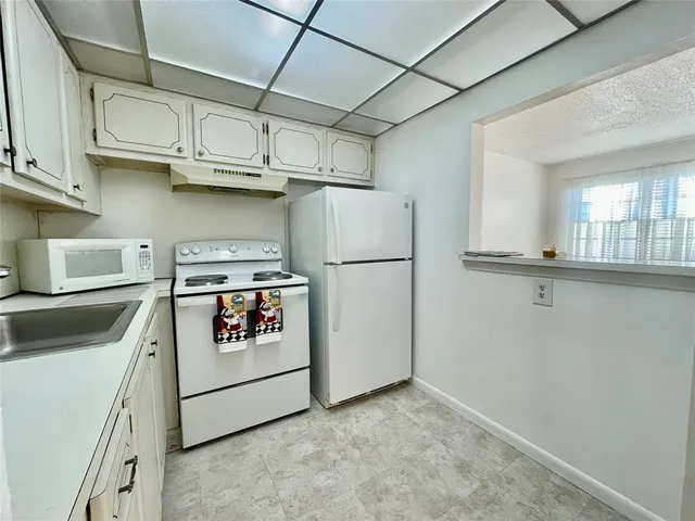 $1,300 | 6 Keswick A, Unit 6, Deerfield Beach, FL 33442