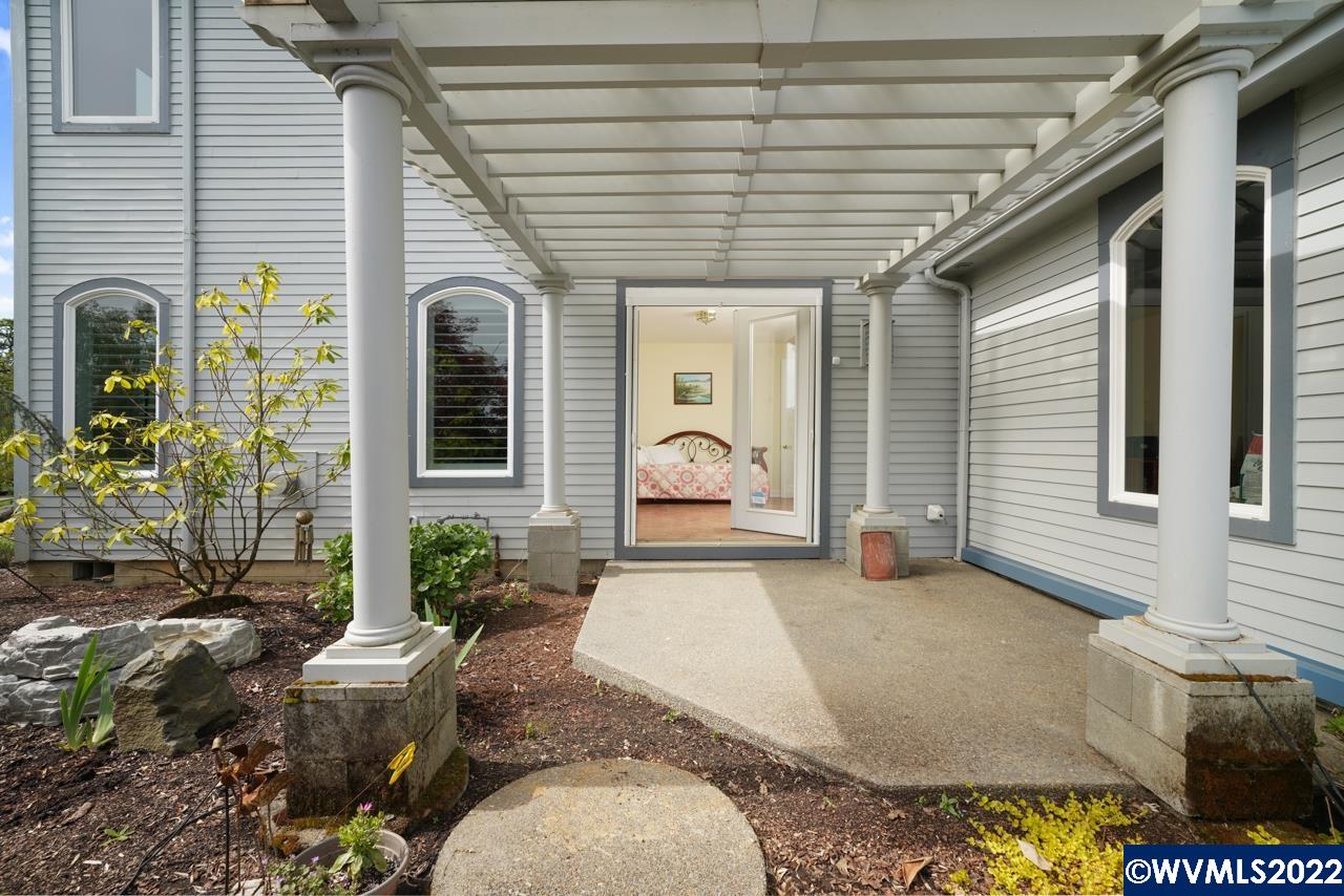 4040 Illahe Hill Road South Salem, OR 97302 - Photo 17 of 42