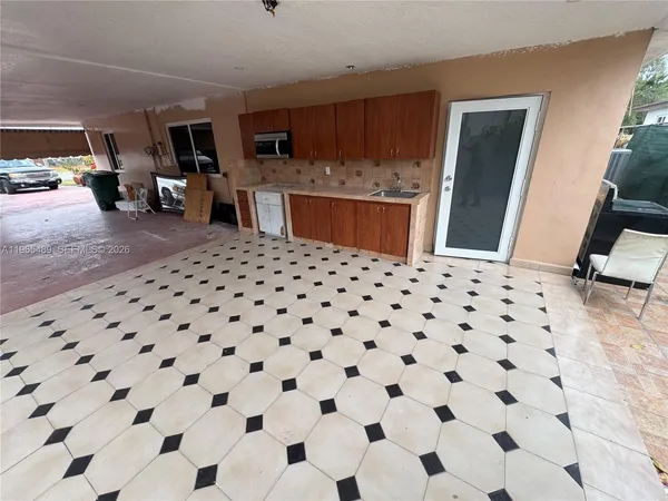$3,500 | 344 Southwest 80th Avenue, Miami, FL 33144