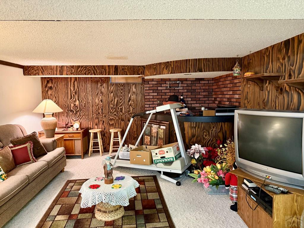 2209 Hillside Road Pueblo, CO 81006 - Photo 29 of 54
