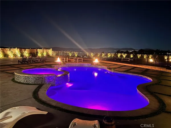 $9,900 | 7370 East Nightingale Circle, Anaheim, CA 92808