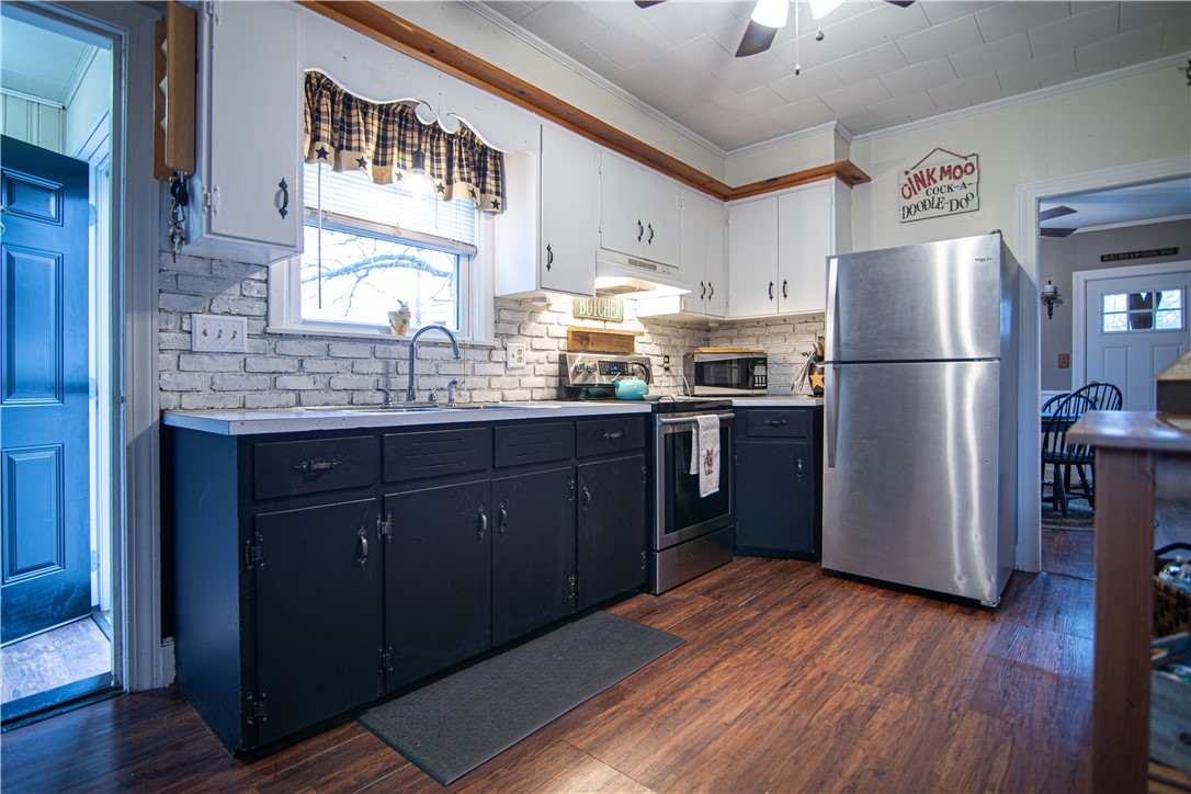 616 Manville Road Woonsocket, RI 02895 - Photo 13 of 28