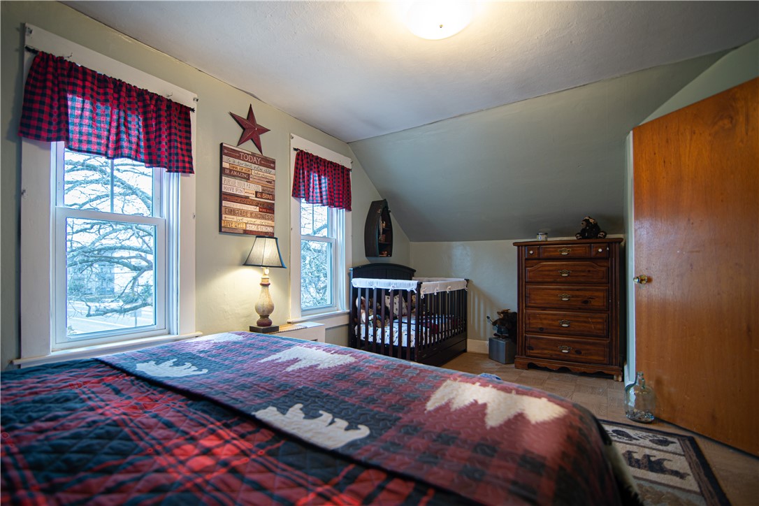 616 Manville Road Woonsocket, RI 02895 - Photo 17 of 28