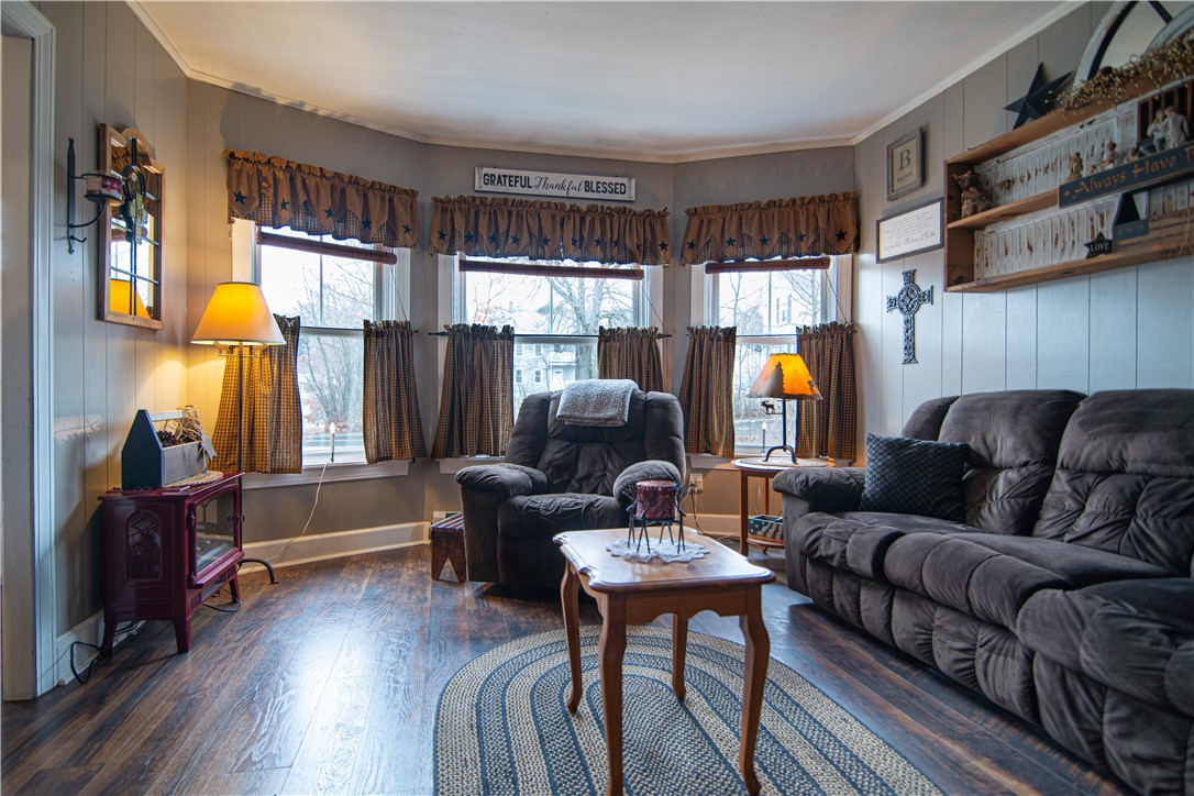 616 Manville Road Woonsocket, RI 02895 - Photo 9 of 28