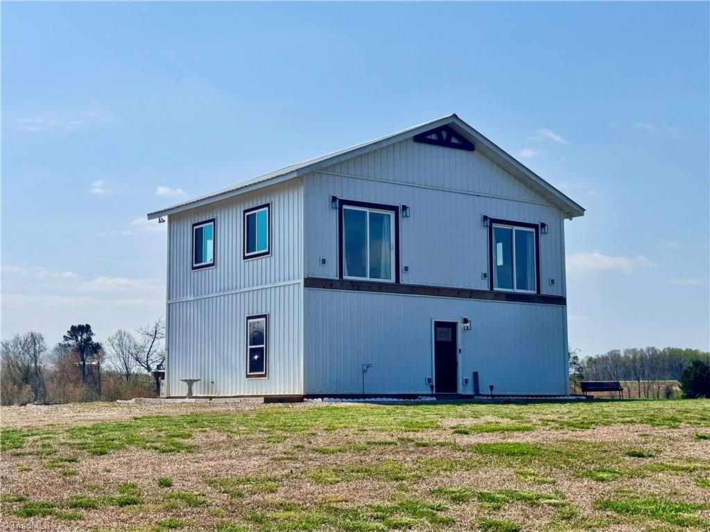 322 Layell Road Elkin, NC 28621 - Photo 8 of 46