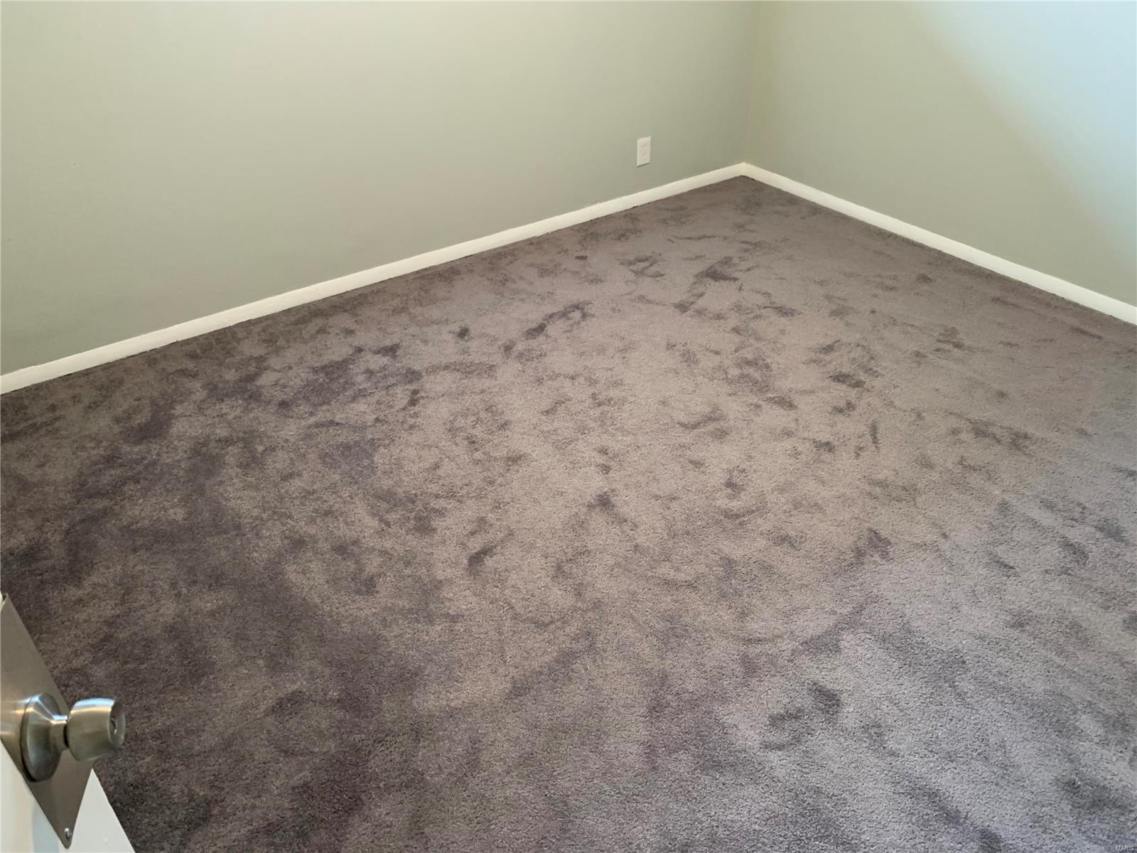 229 Grampian Road St. Louis, MO 63137 - Photo 10 of 20