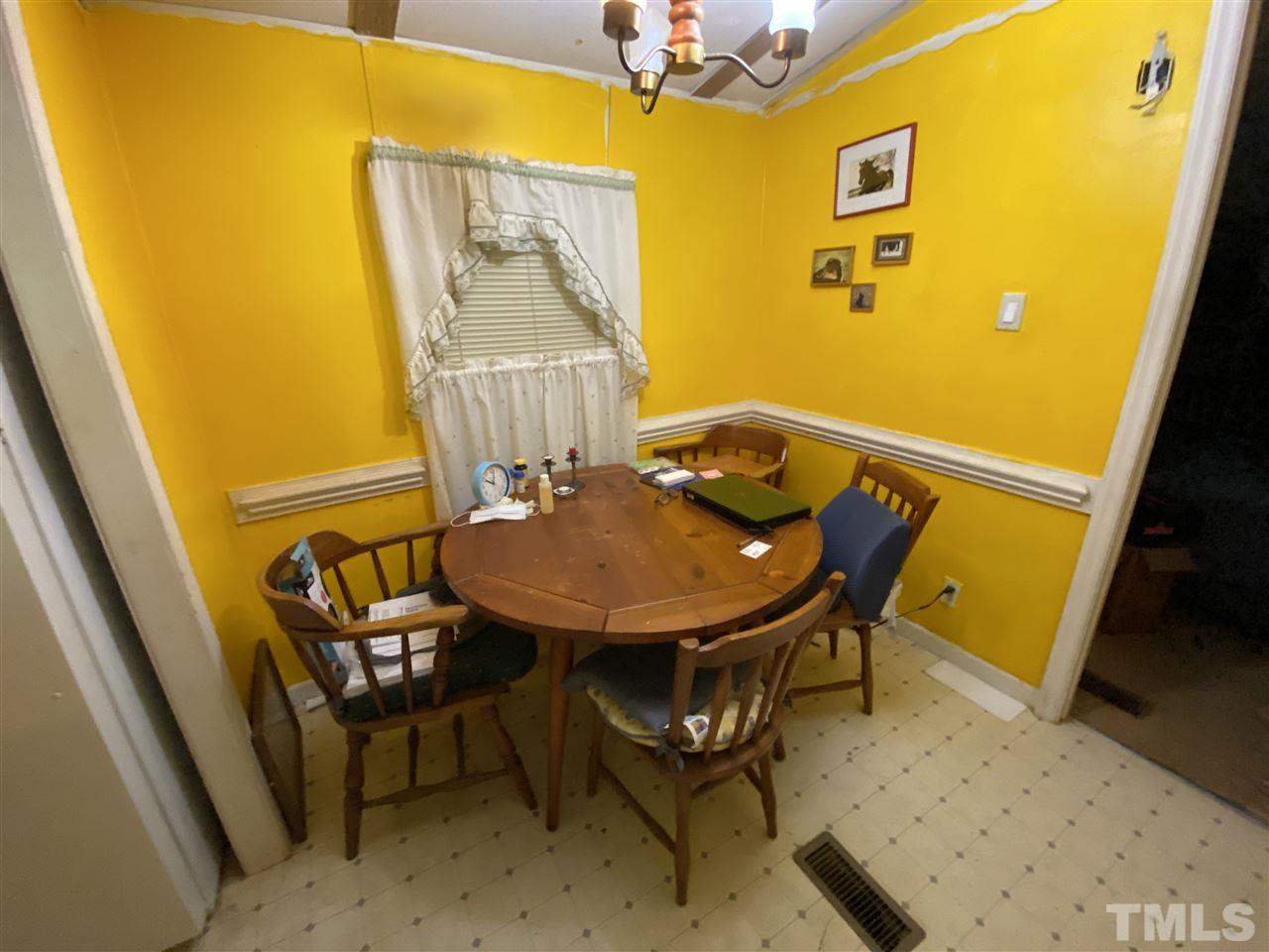1931 Morrow School Road Graham, NC 27253 - Photo 3 of 15 Gallery Image 3