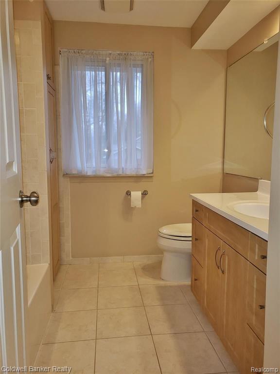 40241 Fairway Road Northville, MI 48167 - Photo 22 of 26