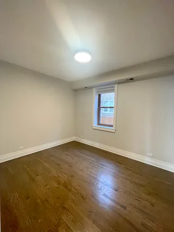 $2,300 | 2543 West Iowa Street, Unit 3, Chicago, IL 60622