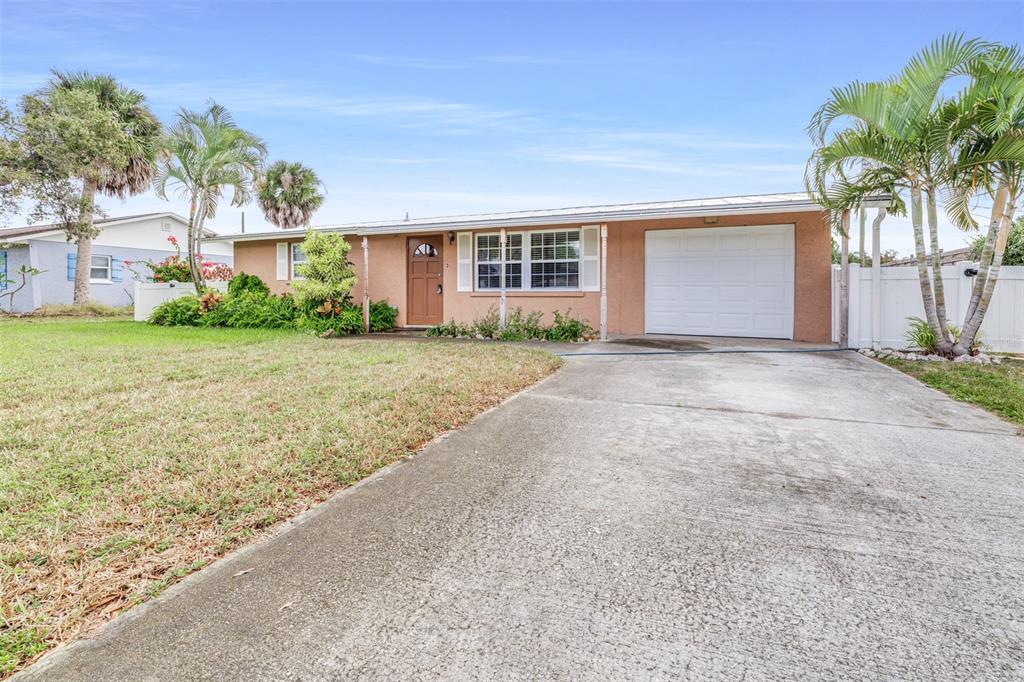 655 Carmel Road Venice, FL 34293 - Photo 2 of 37 Gallery Image 2