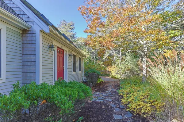 $1,350,000 | 12 Parker Drive, Truro, MA 02666