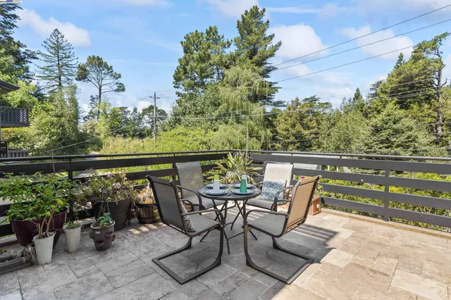 $1,688,000 | 6588 Longwalk Drive, Oakland, CA 94611