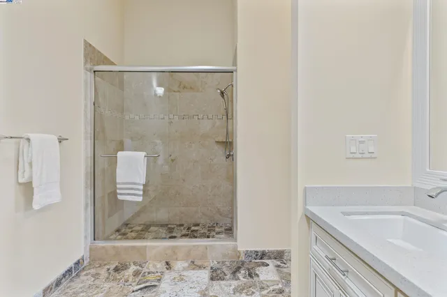 $1,688,000 | 6588 Longwalk Drive, Oakland, CA 94611