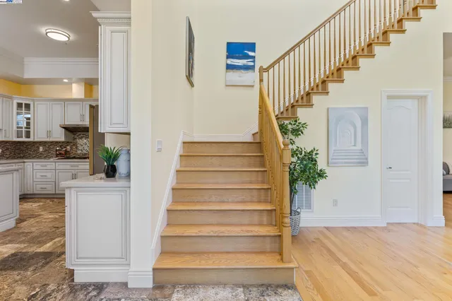 $1,688,000 | 6588 Longwalk Drive, Oakland, CA 94611