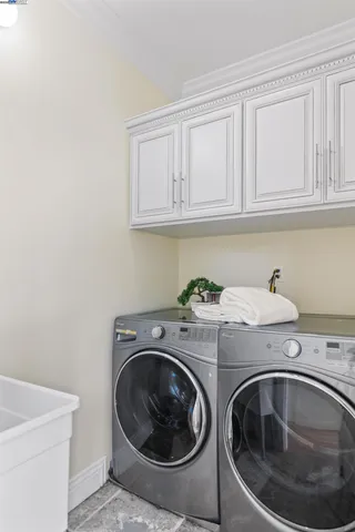 $1,688,000 | 6588 Longwalk Drive, Oakland, CA 94611