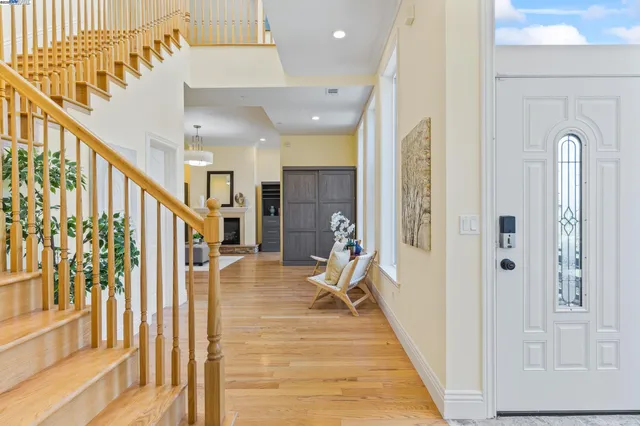 $1,688,000 | 6588 Longwalk Drive, Oakland, CA 94611