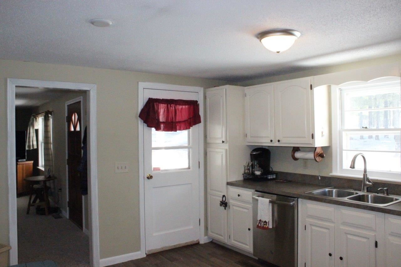 58 Old Mill Road Ossipee, NH 03814 - Photo 2 of 29