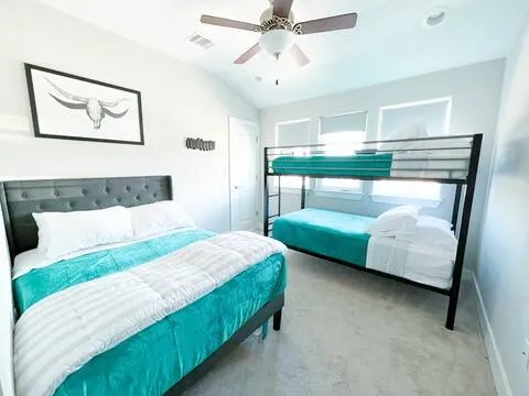 $819,000 | 807 East 16th Street, Unit B, Austin, TX 78702