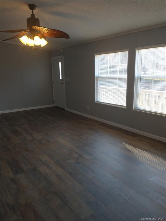 4425 Sugar Hill Road Marion, NC 28752 - Photo 18 of 46 Gallery Image 18