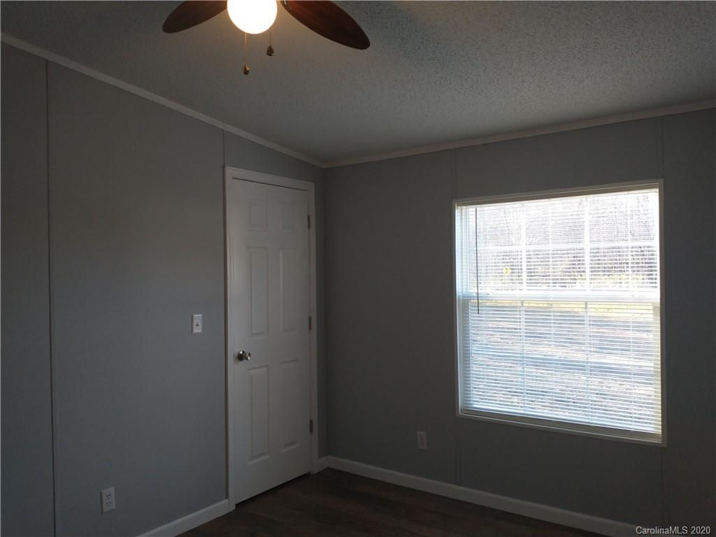 4425 Sugar Hill Road Marion, NC 28752 - Photo 28 of 46 Gallery Image 28