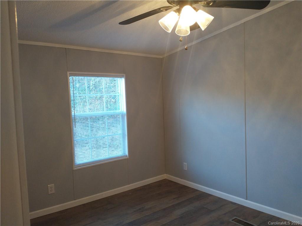 4425 Sugar Hill Road Marion, NC 28752 - Photo 29 of 46 Gallery Image 29