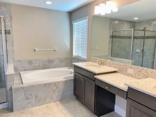 $3,990 | 16142 Monterey Greens Circle, Tampa, FL 33647