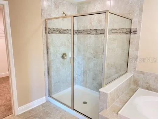 $3,990 | 16142 Monterey Greens Circle, Tampa, FL 33647
