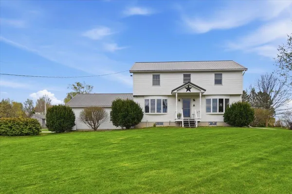 $905,000 | 48 Bushey Drive, Shelburne, VT 05482