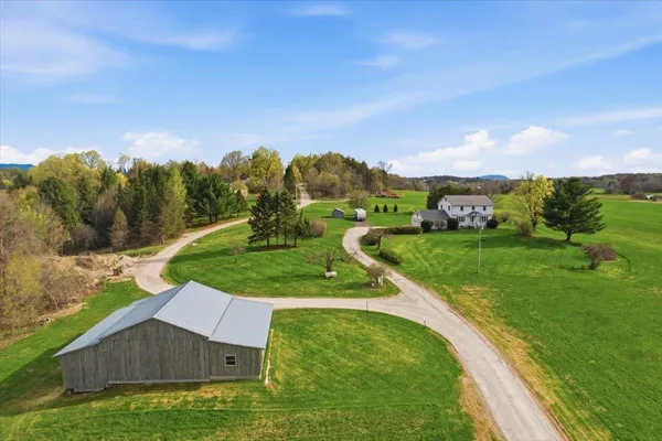 $905,000 | 48 Bushey Drive, Shelburne, VT 05482
