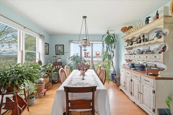 $905,000 | 48 Bushey Drive, Shelburne, VT 05482
