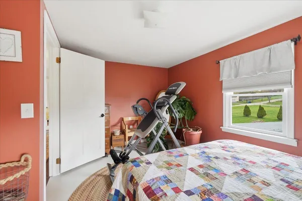 $905,000 | 48 Bushey Drive, Shelburne, VT 05482