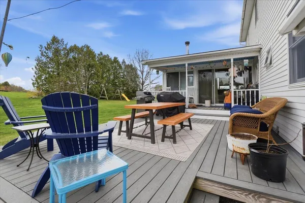 $905,000 | 48 Bushey Drive, Shelburne, VT 05482