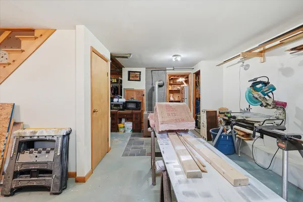 $905,000 | 48 Bushey Drive, Shelburne, VT 05482
