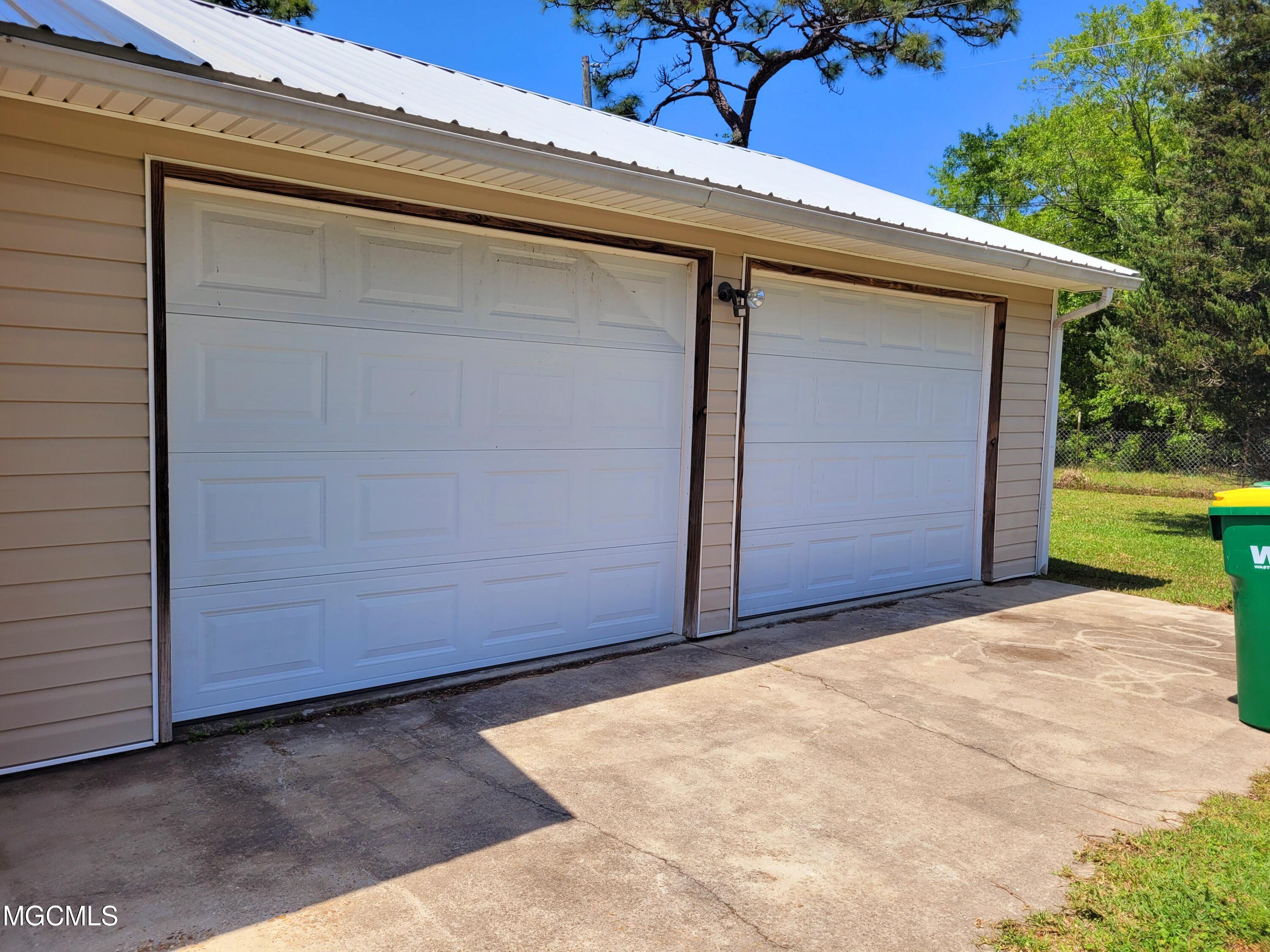 9817 Pollock Ferry Road Moss Point, MS 39562 - Photo 4 of 21 20210411_131345
