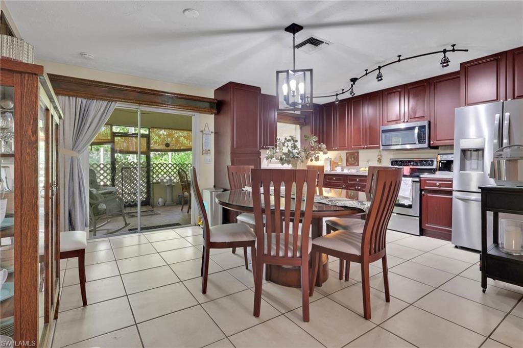 2001 48th Street Southwest Naples, FL 34116 - Photo 10 of 20 Gallery Image 10
